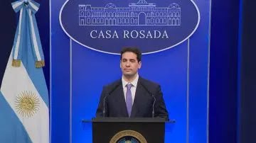 EL GOBIERNO CRUZÓ A MESSI Y DESCARTÓ FERIADO SI ARGENTINA ES CAMPEÓN